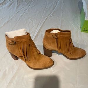 Naturalizer, booties leather suede